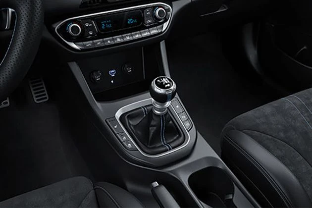 6-speed manual or NDCT