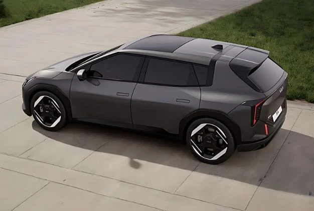 The Kia EV4 hatchback
