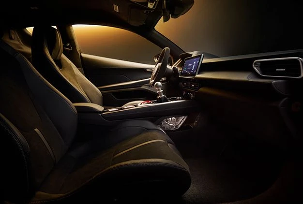 Powertrain: powerful, responsive, efficient