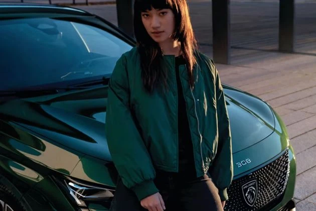 EQUIP YOUR PEUGEOT 308