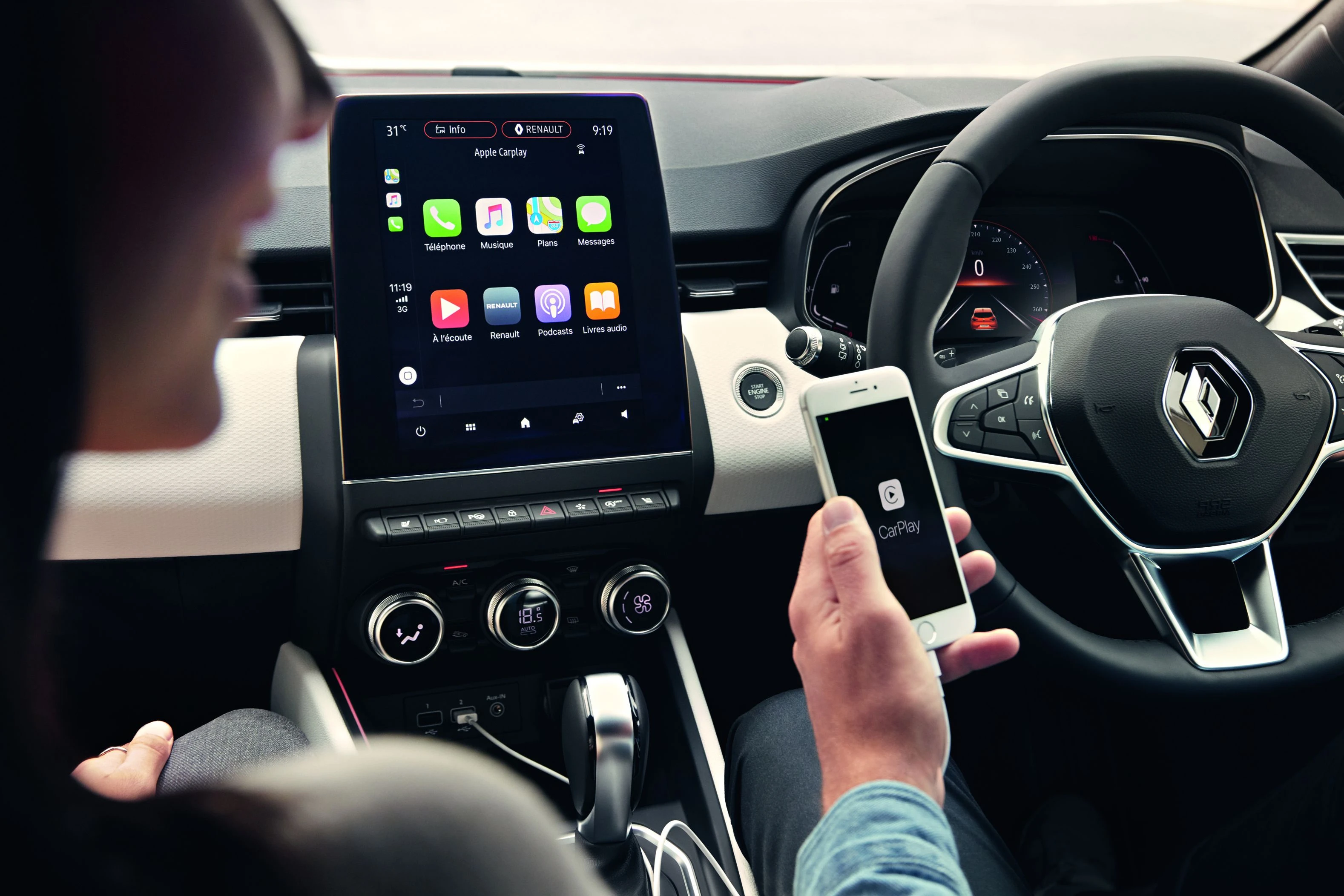 Easy link 9.3* inch display